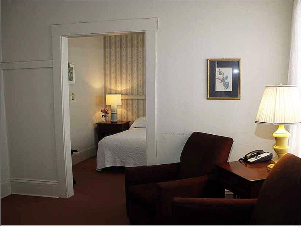Hotel Coolidge White River Junction Εξωτερικό φωτογραφία